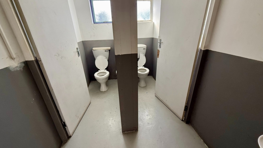 To Let commercial Property for Rent in Knysna Central Western Cape